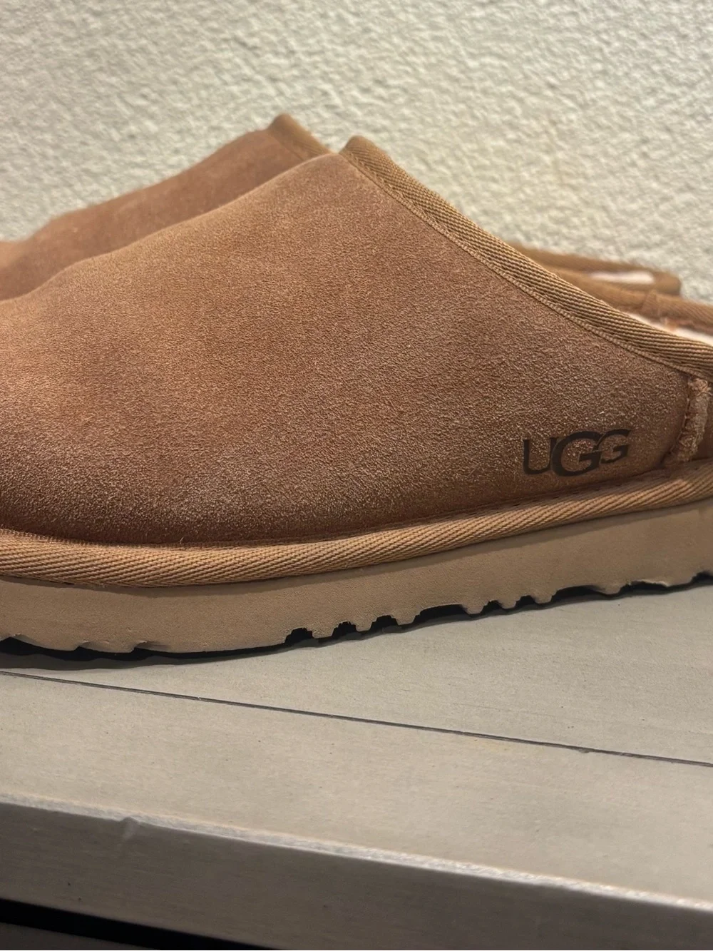 UGG Women Chestnut Suede Slip-On Mule